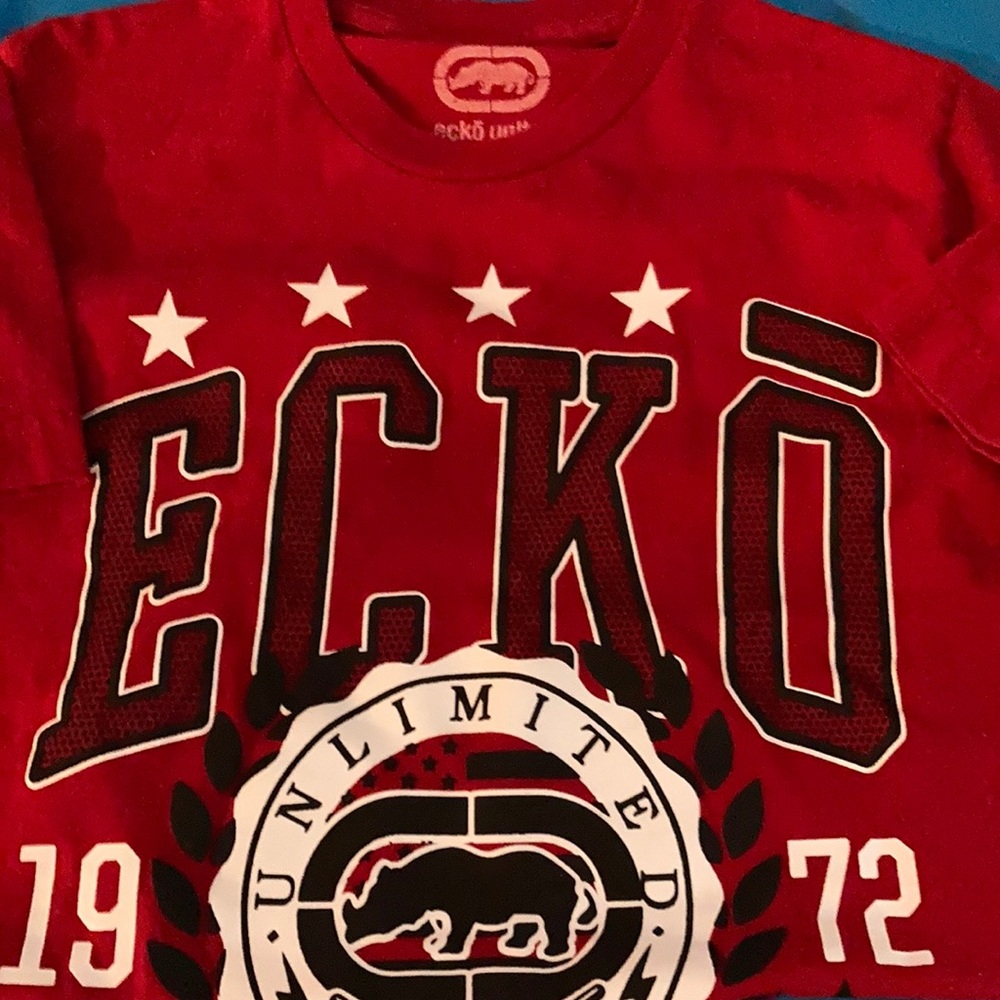 Echo unlimited T-shirt